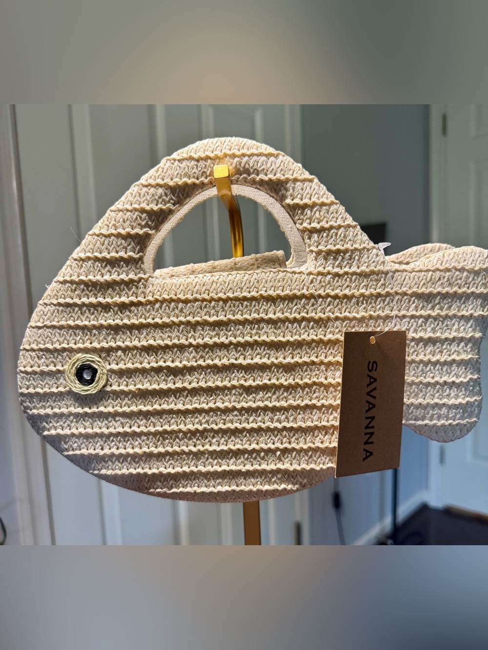 NWT Savanna Woven Straw Fish Handbag Top Handle Clutch Beige - Picture 1 of 4